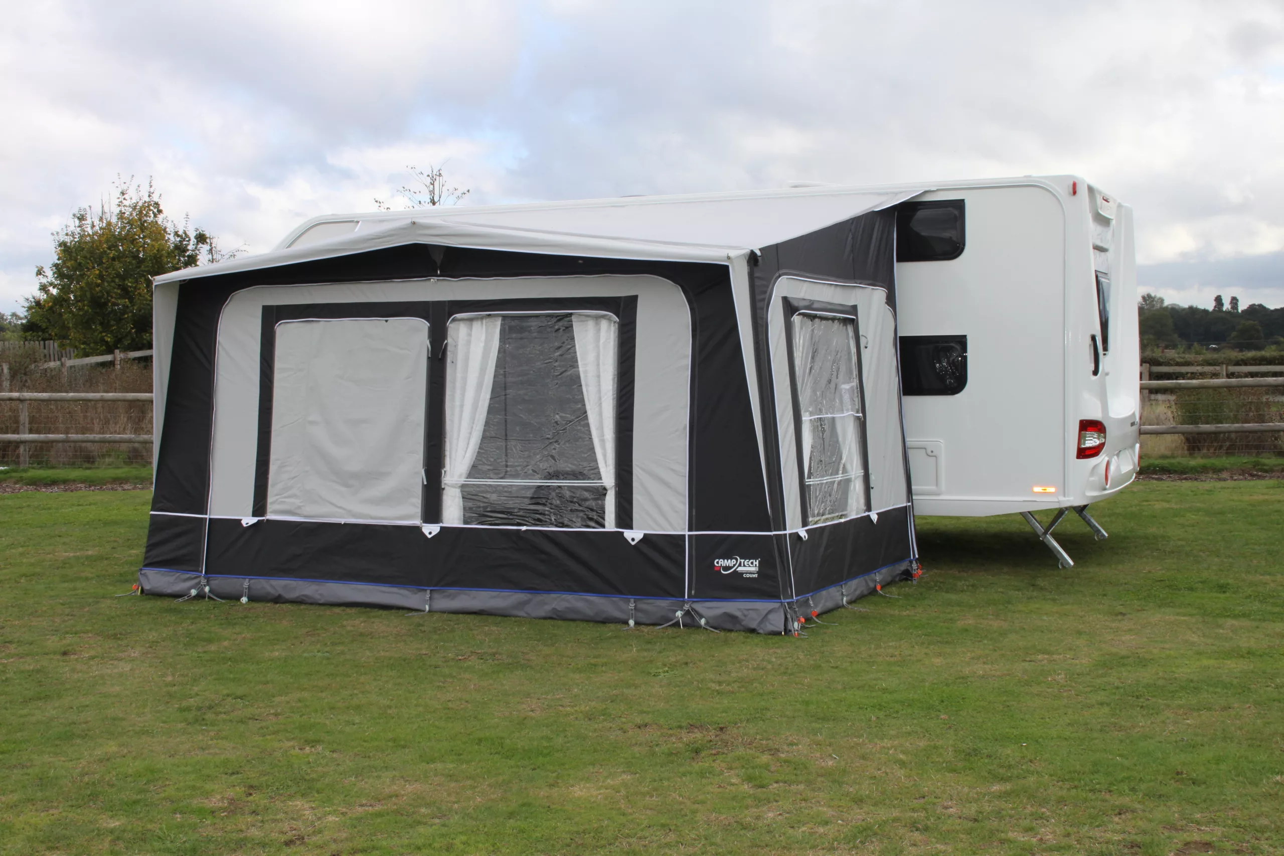 Camptech – Count DL Seasonal Poled Porch Awning