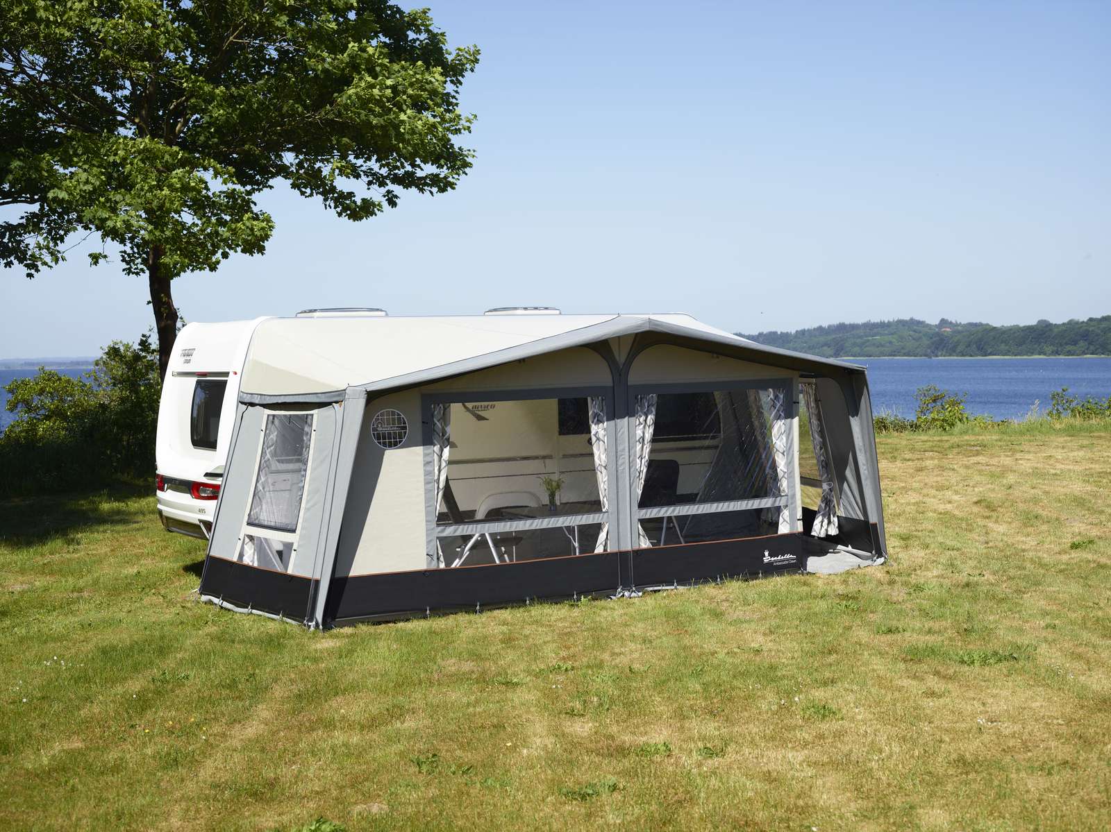 Isabella – Ambassador Dawn Full Awning