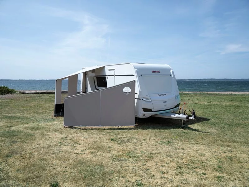 Isabella – Windscreen Levo