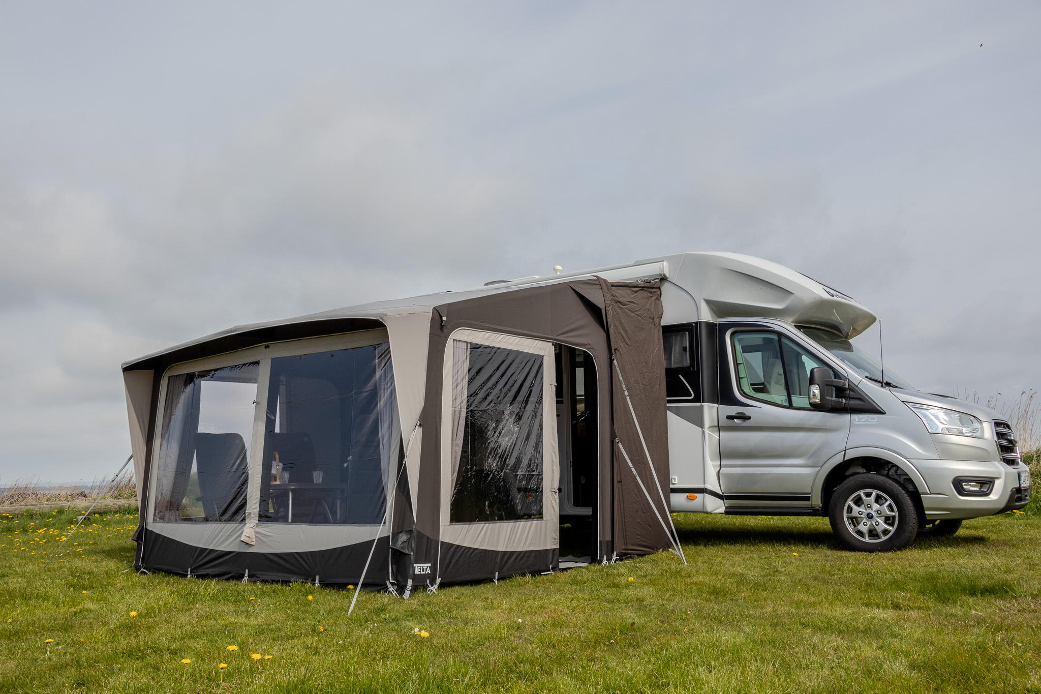 Telta – Core Drive-Away Touring Air Awning (260/330/390)