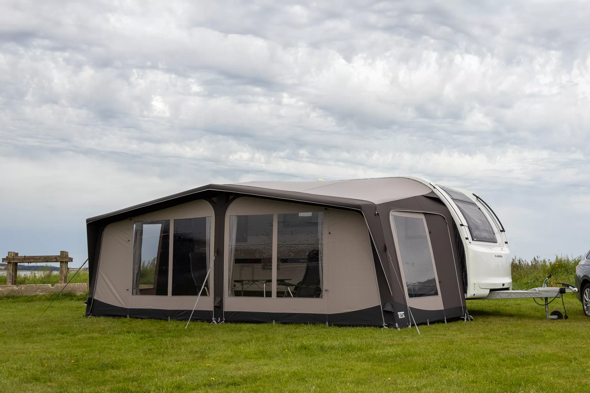 Telta – Lounge Full Size Touring Air Awning