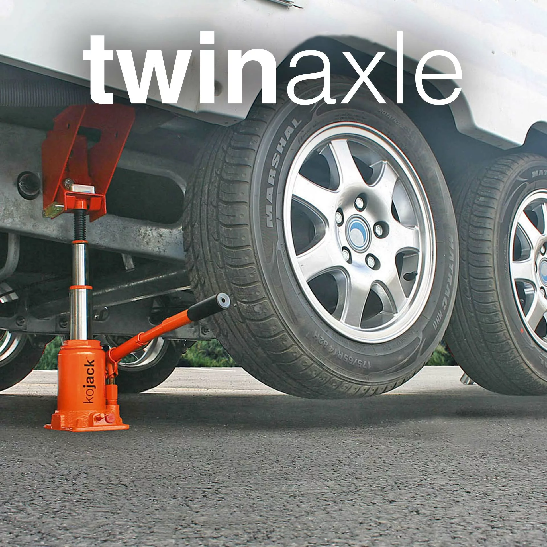 Kojack – Twin Axle caravan Jack/Levelling System
